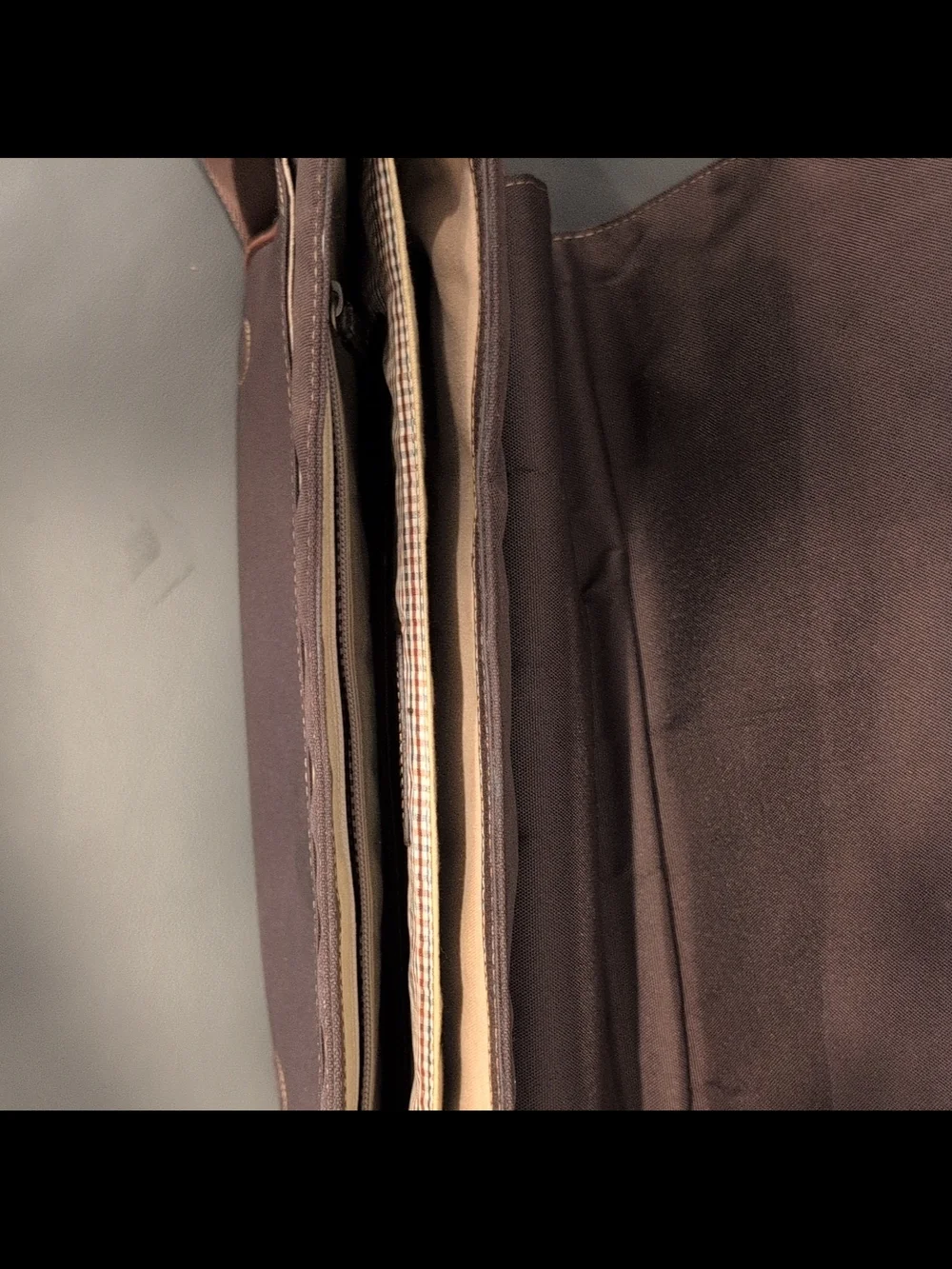 Men's Brown Leather Messenger Bag